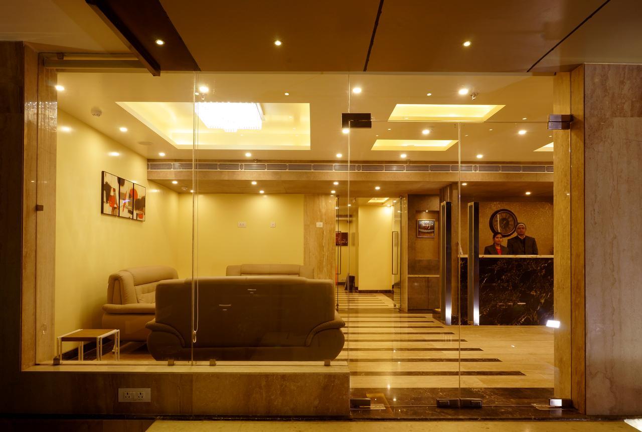 Amalfi Grand Hotel Patna  Quarto foto